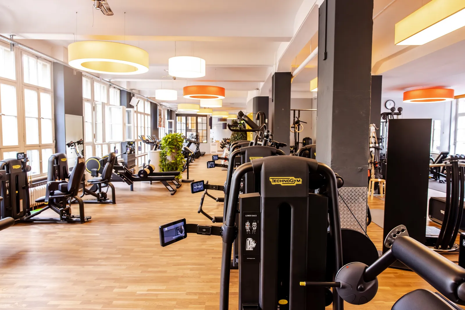 DEEN Fitness Club — träningsstudio i Berlin — 5
