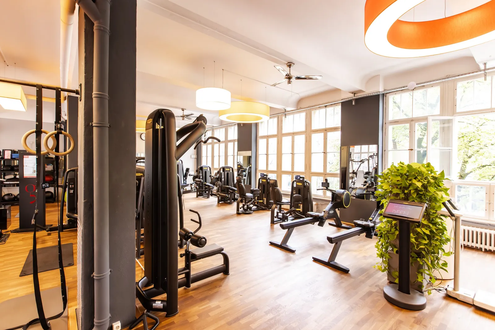DEEN Fitness Club — träningsstudio i Berlin — 6