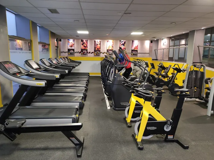 CLUB DEPORTIVO ATENAS S.L. — estudio de fitness-studio en Benalmádena Costa — 2