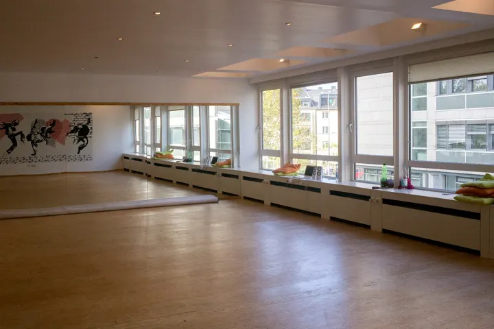 Colonia Akademie — tanz-studio in Mülheim, Köln — 2