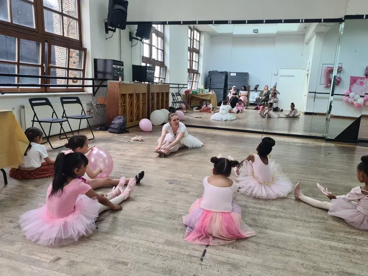 Danceworks — dance-studio in Mayfair, London — 3