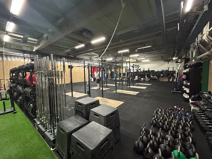 Konalan Penkki ja Punnerrus — crossfit-studio – Helsinki — 4