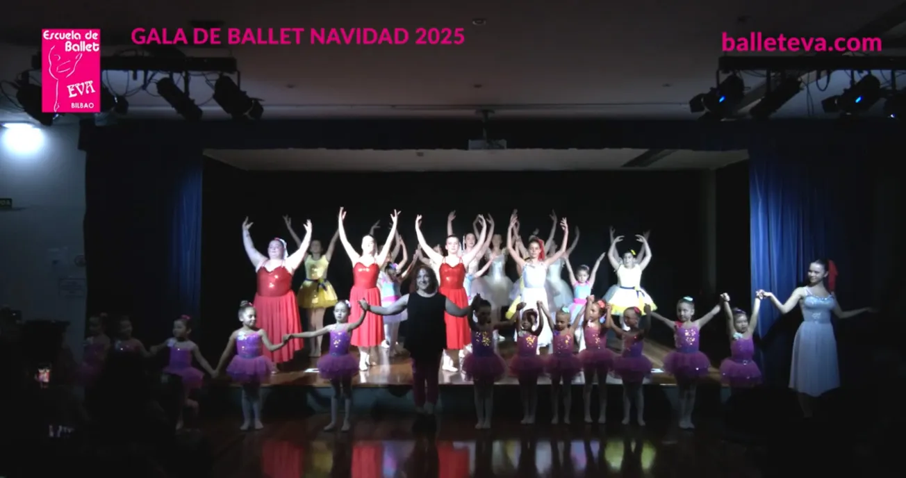 Escuela de Ballet Eva en Bilbao — dans-studio i Bilbao — bild 4