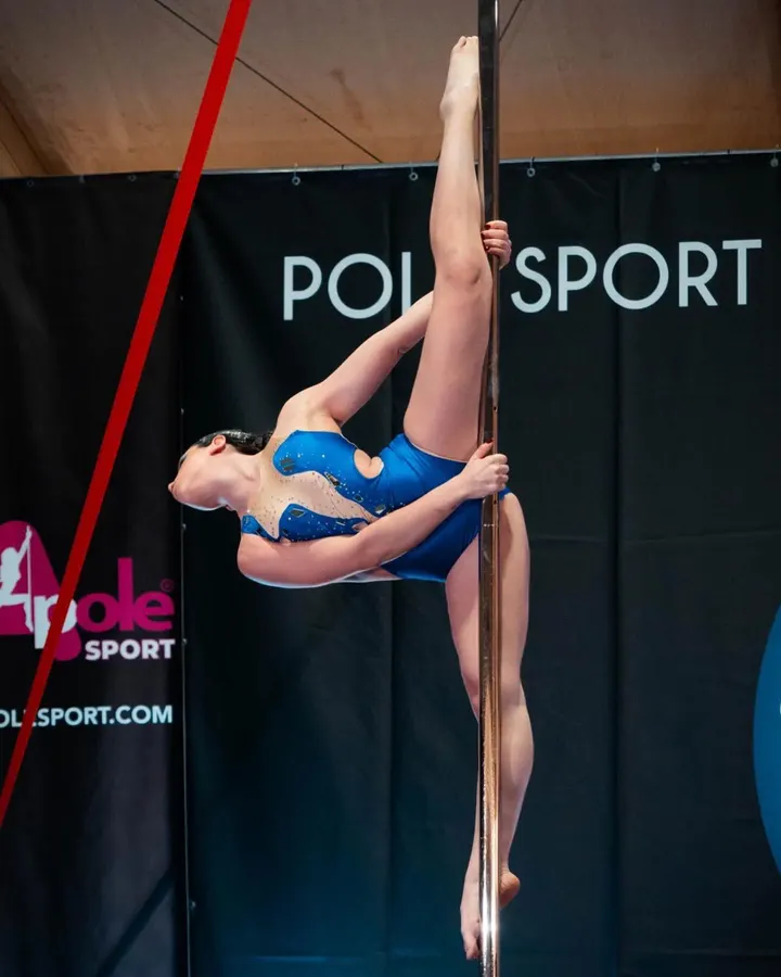 Wonderland Pole and Aerial Studio — pole dance-studio a Poggiofranco, Bari — 3