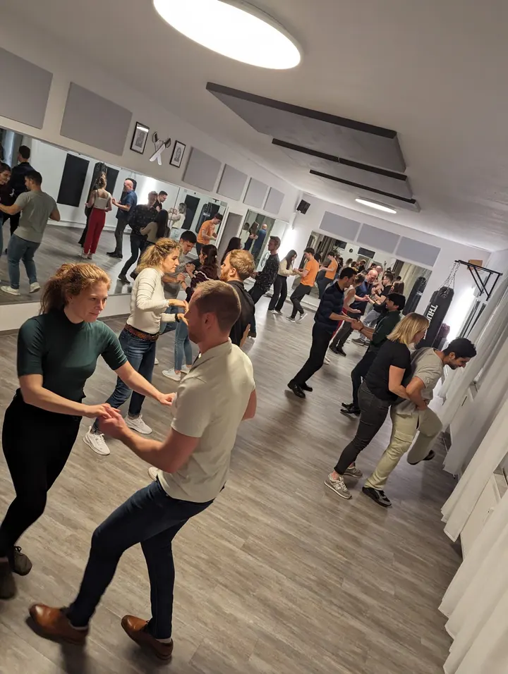 Bailando Braunschweig — tanz-studio in Gartenstadt, Braunschweig — 3