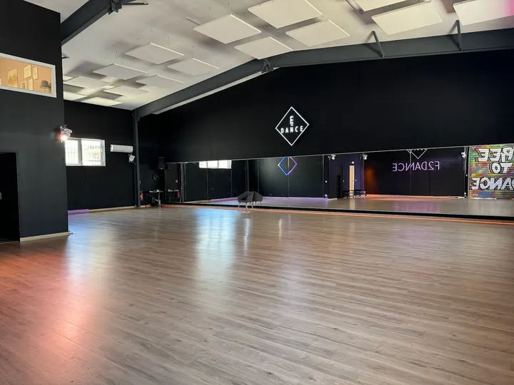 F2 Dance — danse-studio à Allauch, Marseille — 2