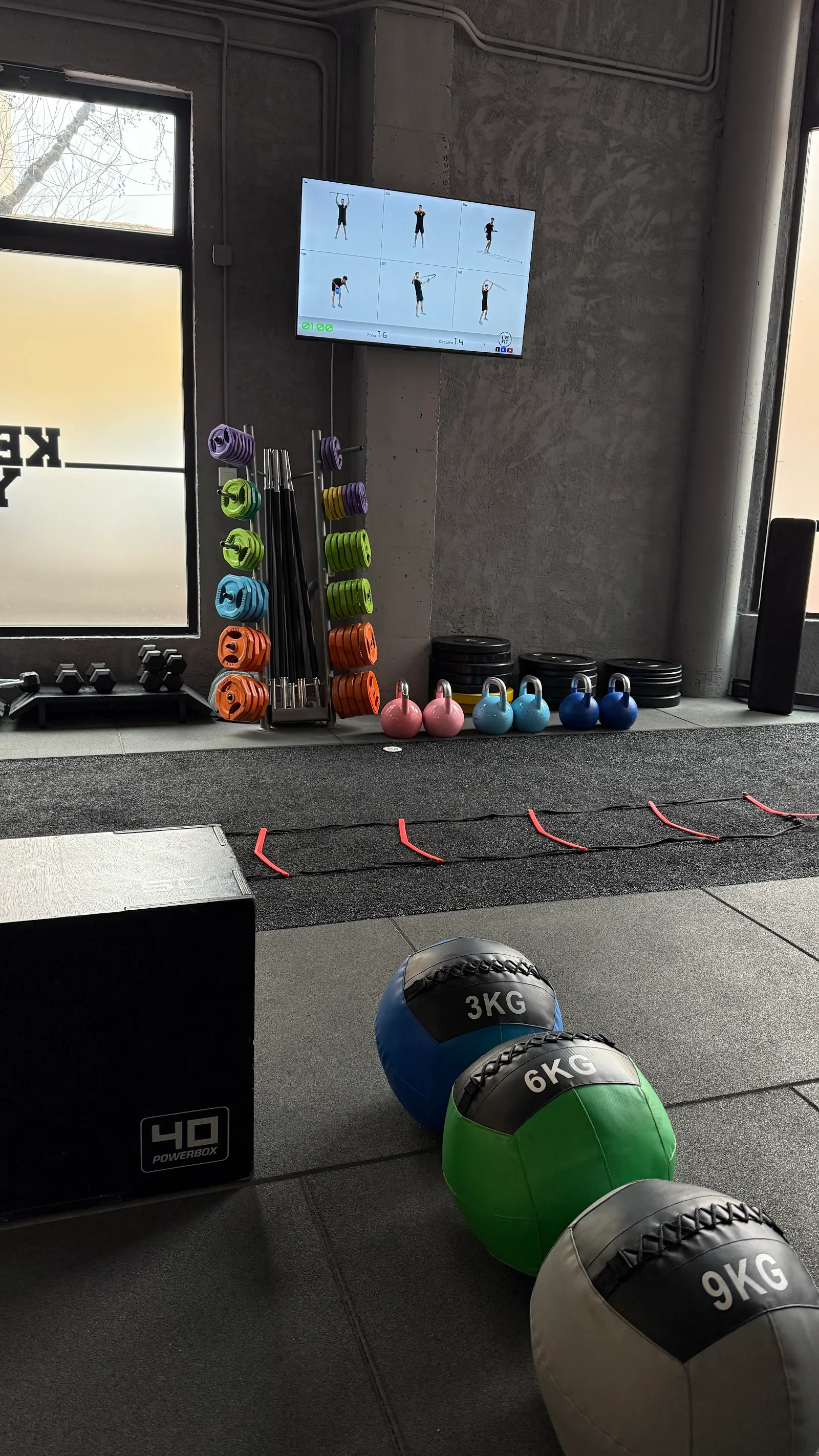 Im Fit Center — entrenamiento personal-studio en Almansa — 3