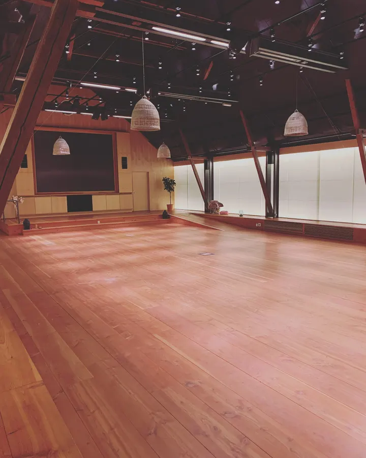 Yoga With Sarah Sarah Ann Brekke — yoga-studio i Fornebu — 2