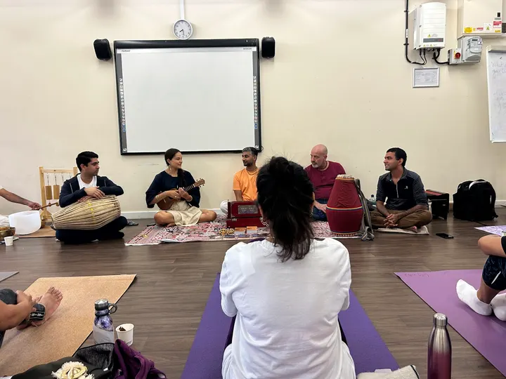 Soham Yoga — yoga-studio in London — 4