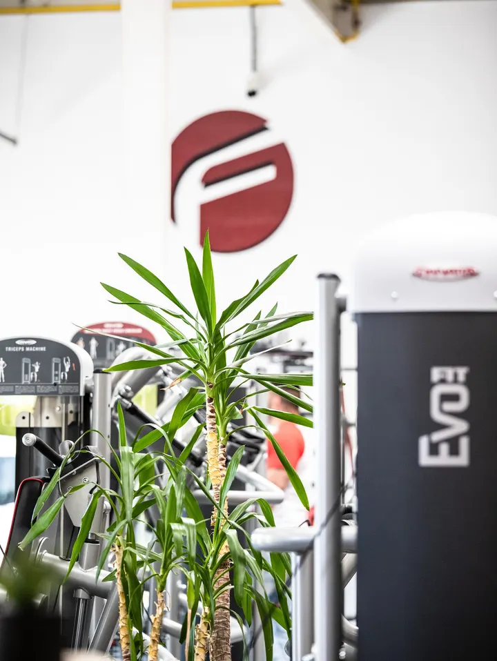 Flashform — salle de fitness-studio à La Chapelle-Saint-Luc — 2