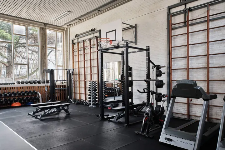 Het Gymlokaal West — CrossFit in West, Amsterdam
