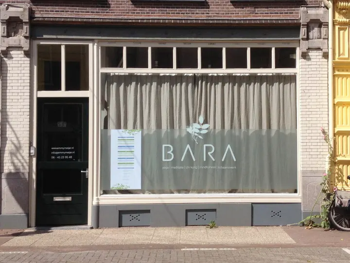 BARA yoga en Japanse taal — yoga-studio in De Hoven, Zutphen — 2