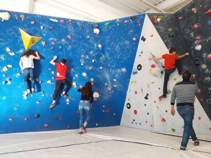 Bloc Session Nîmes — escalade-studio à Km Delta, Nîmes — 2