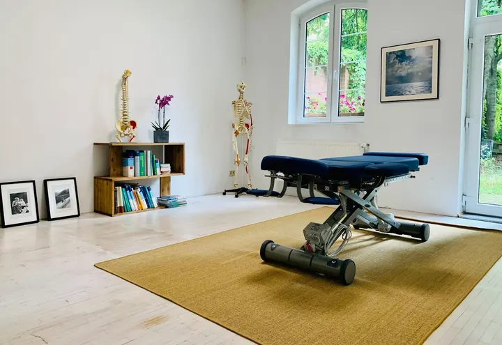 Osteopathie Praxis Pijur — yoga-studio in Kreuzberg, Berlin — 2