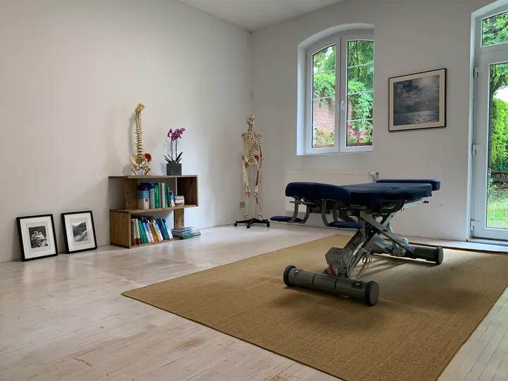 Osteopathie Praxis Pijur — Yoga in Kreuzberg, Berlin