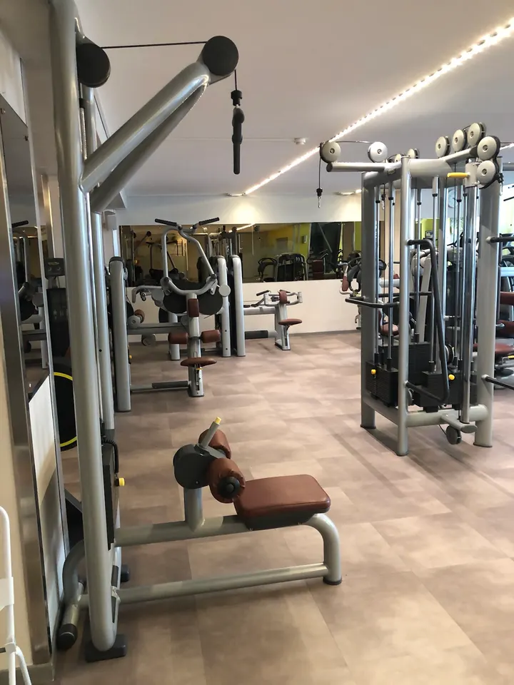 Palestra Aquarium Club Srl — Yoga a Barriera Nuova, Trieste