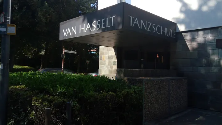 van Hasselt Lindenthal — tanz-studio in Köln — 3