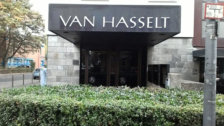 van Hasselt Lindenthal — tanz-studio in Köln — 5