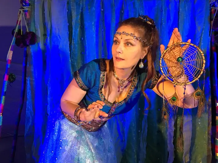 MYSK Indisk Dans & Magisk Teater — dans-studio i Göteborg — 3
