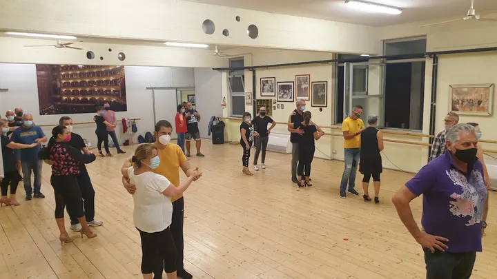 scuola di ballo maniac — danza-studio a Mezzana, Prato — 2