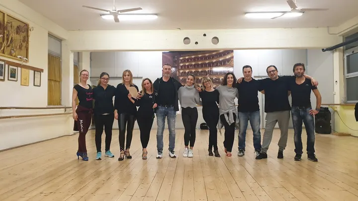 scuola di ballo maniac — danza-studio a Prato — 4