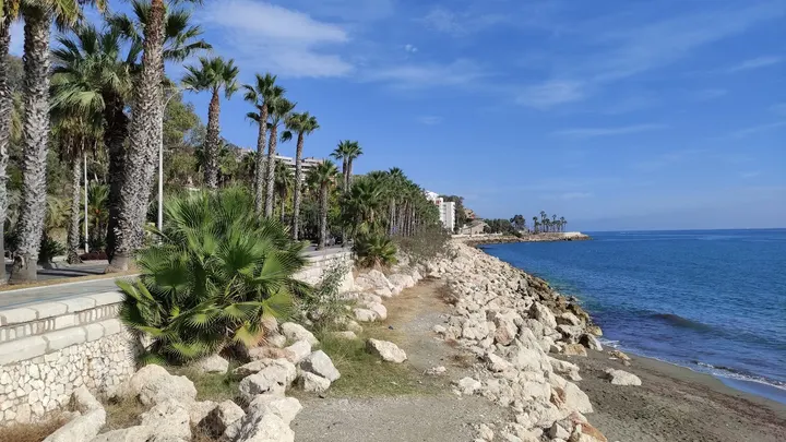 Parque de ejercicios del Paseo Marítimo — calisthenics-studio en Málaga — 4