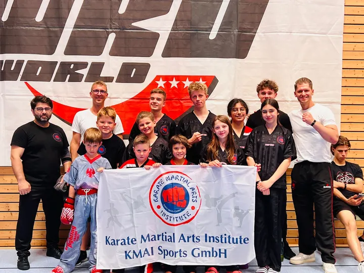 KMAI Sports GmbH (Kinder Karate Kickboxen Yoga Fitness Selbstverteidigung Frankfurt) — kickboxen-studio in Frankfurt am Main — 5