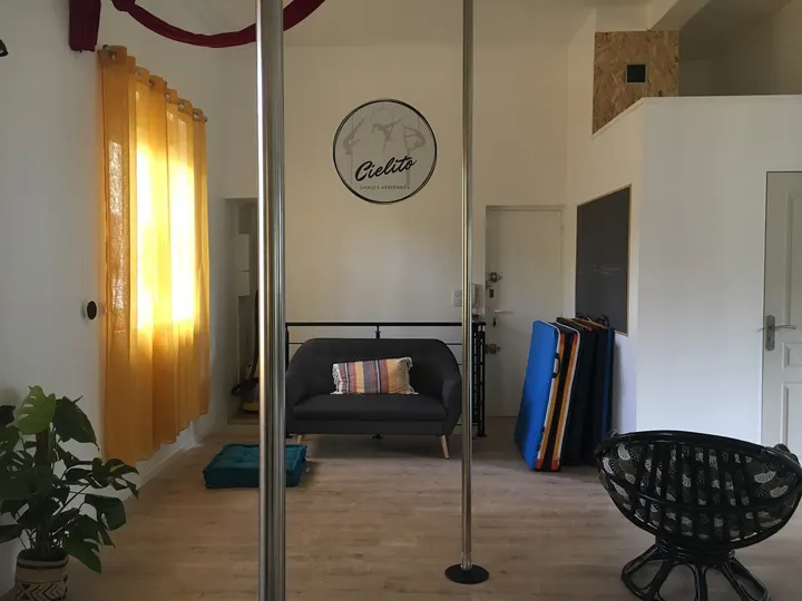 Cielito Danses Aériennes — arts aériens-studio à Sainte-Thérèse - Quineleu, Rennes — 2