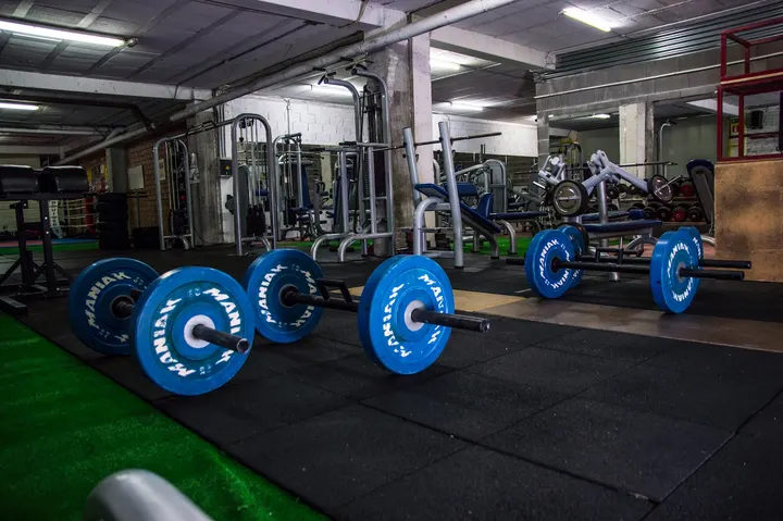 Blackbull Crosstraining Musculacion & Fitness — estudio de fitness-studio en A Ramalleira — 3