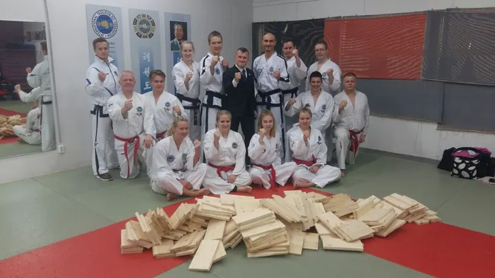Sastamalan Taekwon-Do — kamppailulajit-studio – Vinkki, Tatamisali — 3