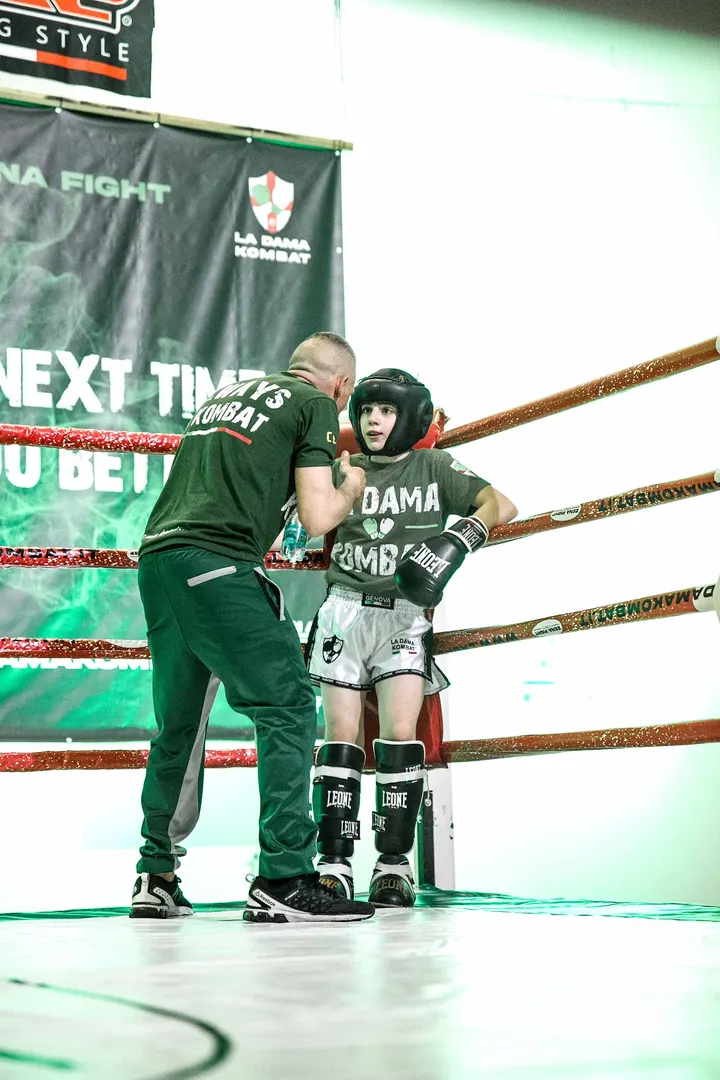 ASD La Dama Kombat Combattimento — kickboxing-studio a San Vincenzo, Genova — 3