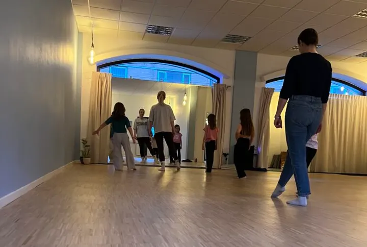 Miintaka Bevægelses studie — dance-studio i Strandby, Esbjerg