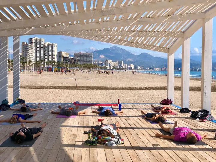 Yoga con @shriyogivan — yoga-studio en Alicante — 3