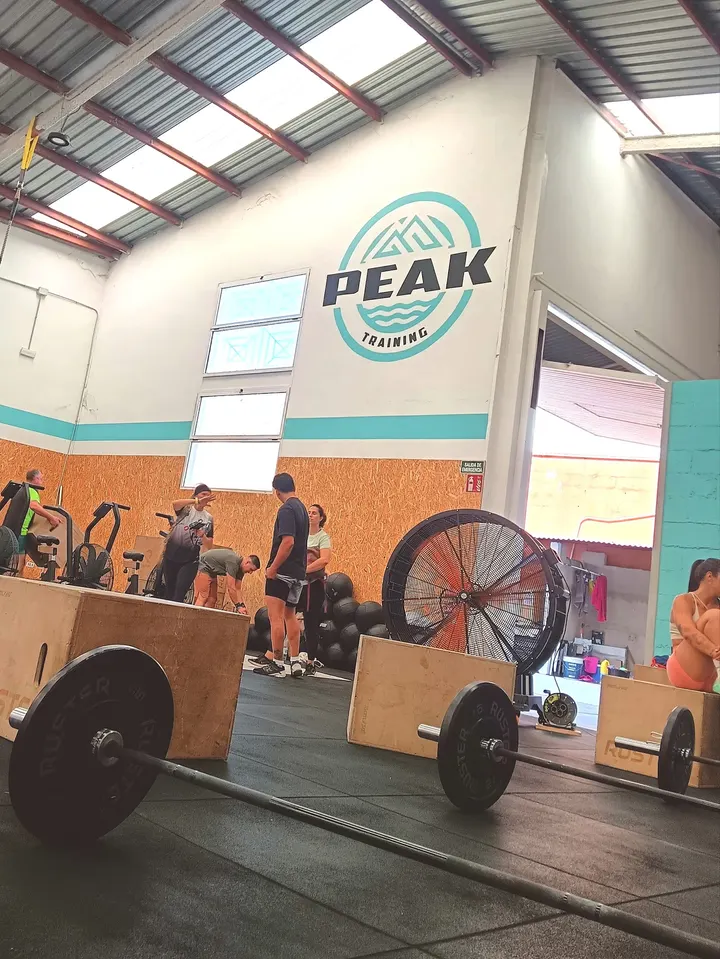Peak Training — CrossFit en Albal