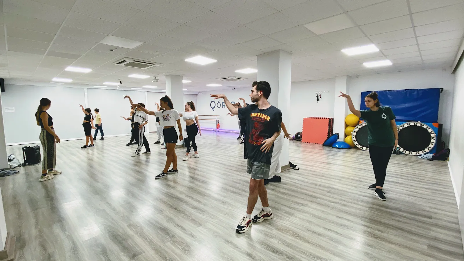 Qóreo Dance Studio — baile-studio en Cerdanyola del Vallès — 3