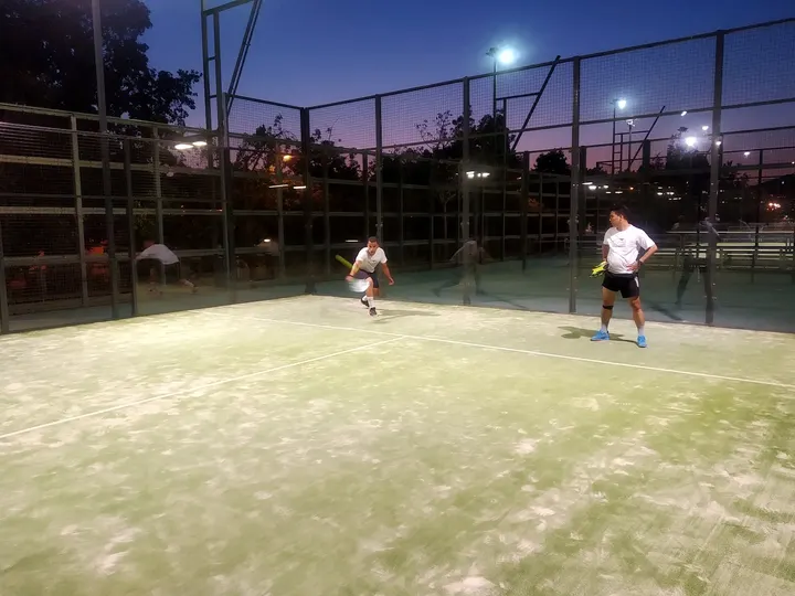 Padel Bon Pastor — estudio de fitness-studio en Sant Andreu, Barcelona — 3