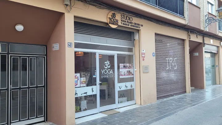 Yoga al Amanecer — yoga-studio en Campanar, Valencia — 3