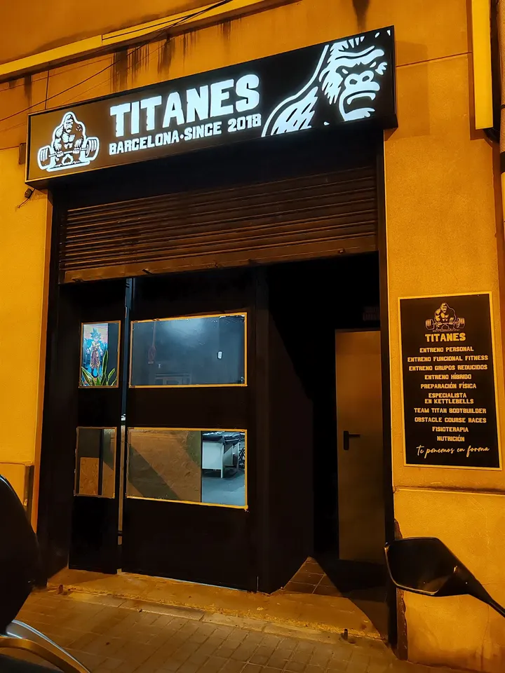 Titanes Barcelona — fuerza-studio en Barcelona — 3