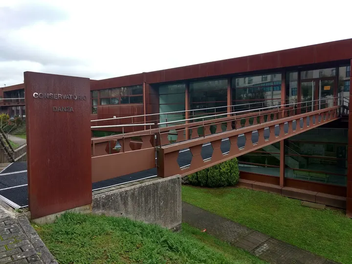 Conservatorio Profesional de Danza — Baile en Castelo de Abaixo, Lugo
