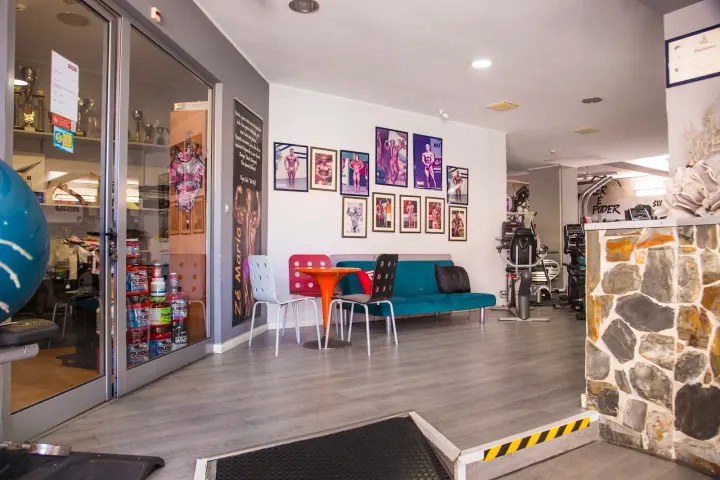 Zm Muscle Club — musculação-studio em Setúbal (São Sebastião), Setúbal — 3