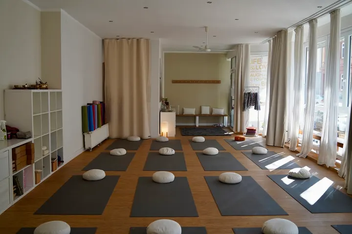 Meditationsliebe — yoga-studio in Neckarau, Mannheim — 2