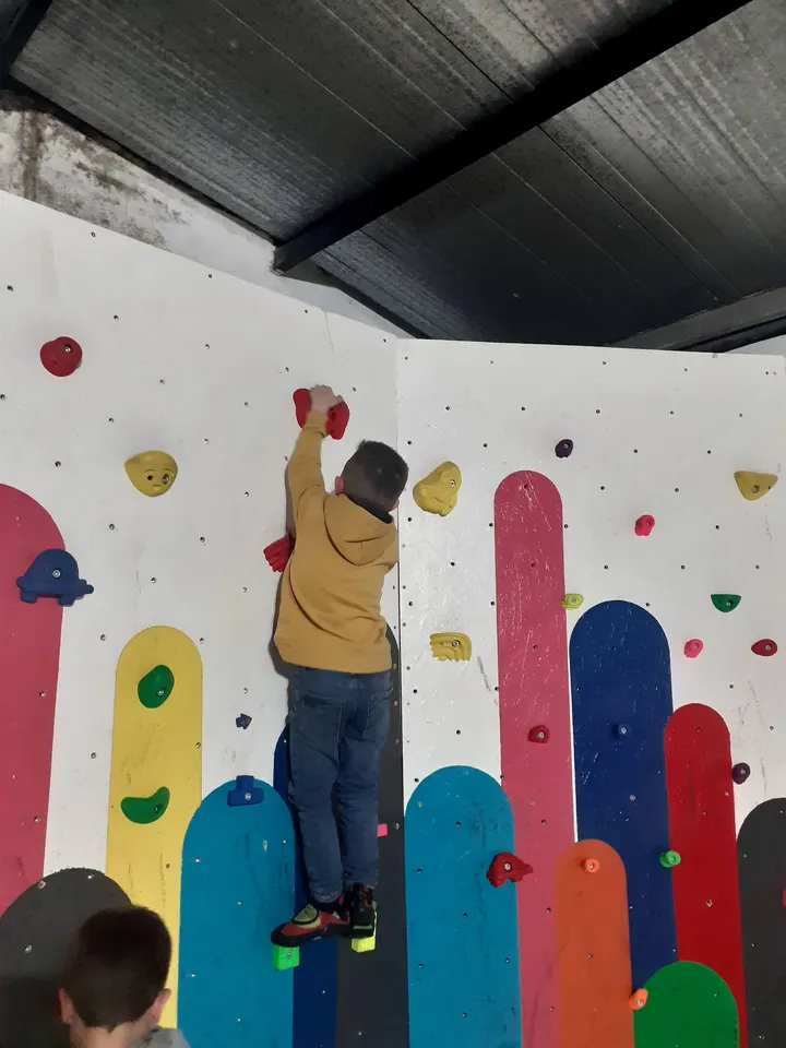 Mg12 Rocódromo — Escalada en O Rebullón, Vigo