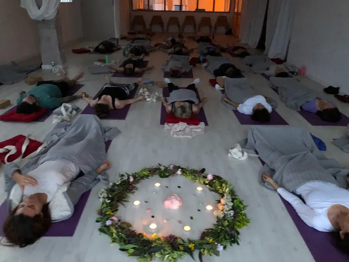 YOGA WITH SARA (WELLCO) — yoga-studio en Sant Martí, Barcelona — 2