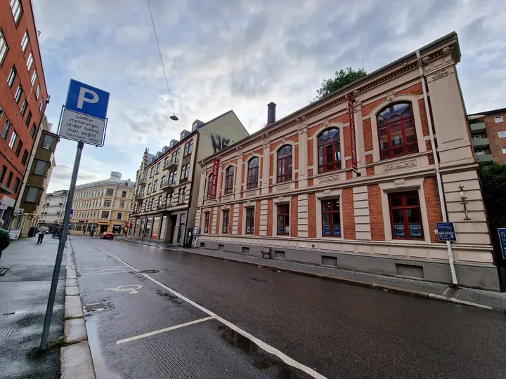 Norsk Yoga-skole — yoga-studio i Frogner, Oslo — 3