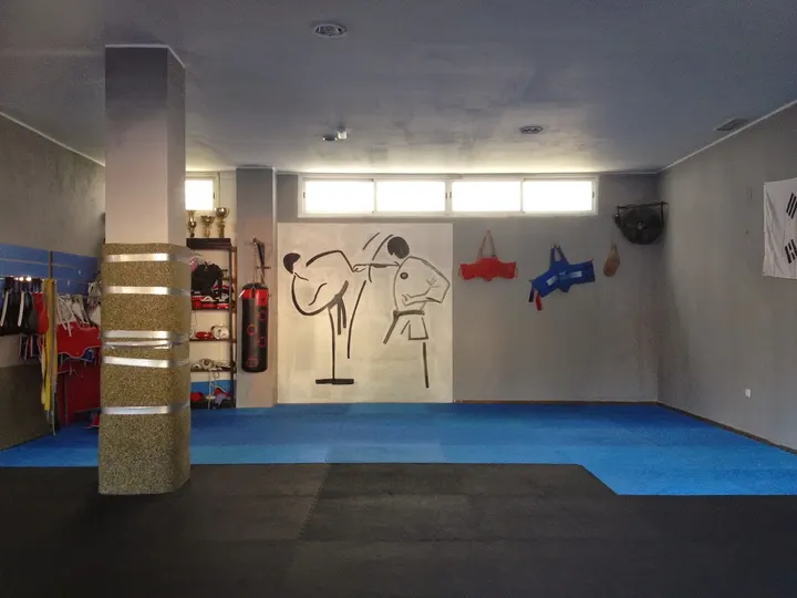Cda. Cayetano — artes marciales-studio en Sevilla — 4