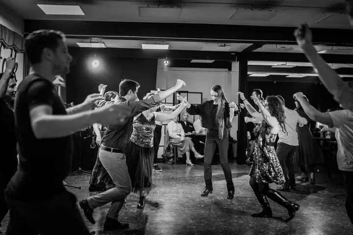 ASOCIACION CULTURAL DE TANGO ARGENTINO DESDE EL ALMA S.C.P. — baile-studio en Barcelona — 4