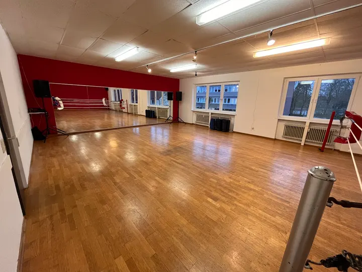 Fit Tempel Wentorf Tanz- & Boxstudio — Fitnessstudio in Wentorf bei Hamburg