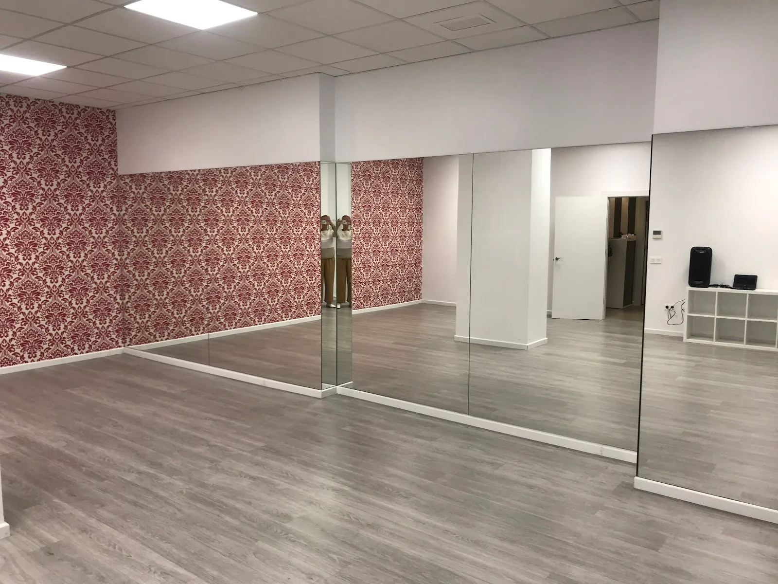 Por-Alegria.Com. El Club Del Bailarín — baile-studio en Centro, León — 2