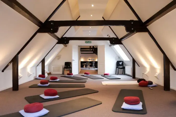 Yogacentrum Amersfoort — Yoga in Stadskern, Amersfoort