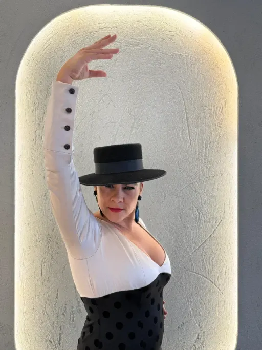 ALMUDENA PANIAGUA FLAMENCO — Dance en Aravaca, Madrid